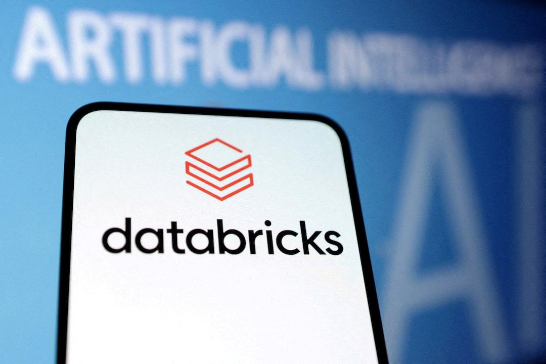 Databricks AI Dilemma: Navigating Leadership Changes and Growing Competition