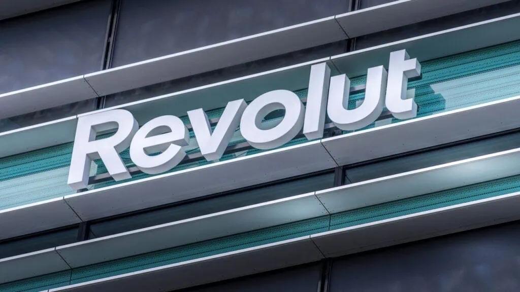 Revoluts AI Revolution: Transforming Talent Management to Stay Ahead in Fintech