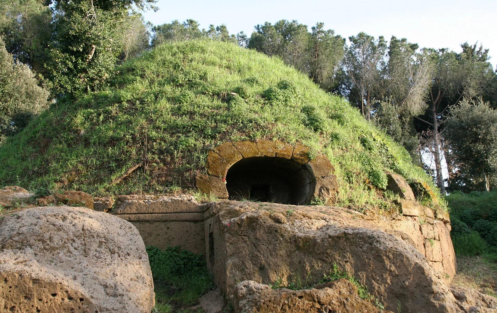 Etruscan Origins and Change in Bologna