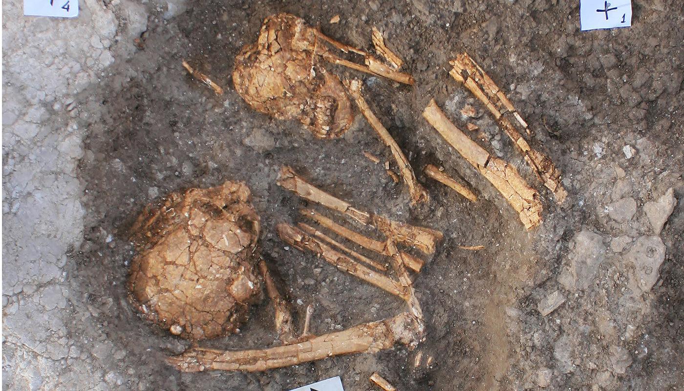 Plastered Houses and the Dead: A Middle Pre-Pottery Neolithic B Burial Site at Nahal Yarmuth 38, Central Israel