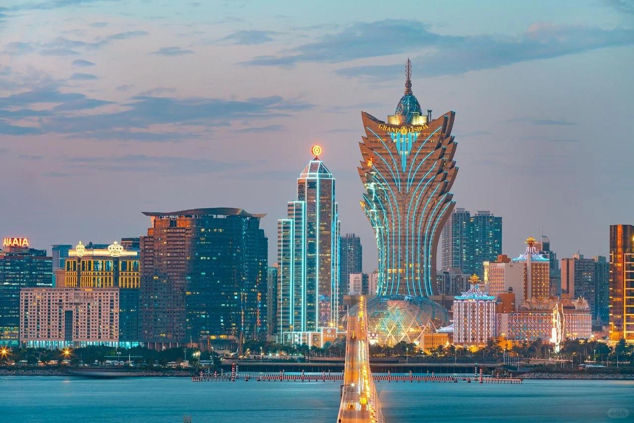 Macaus Strategic Broadcasting: Silk Road Satellite TVs Global Ambitions and Local Commitments