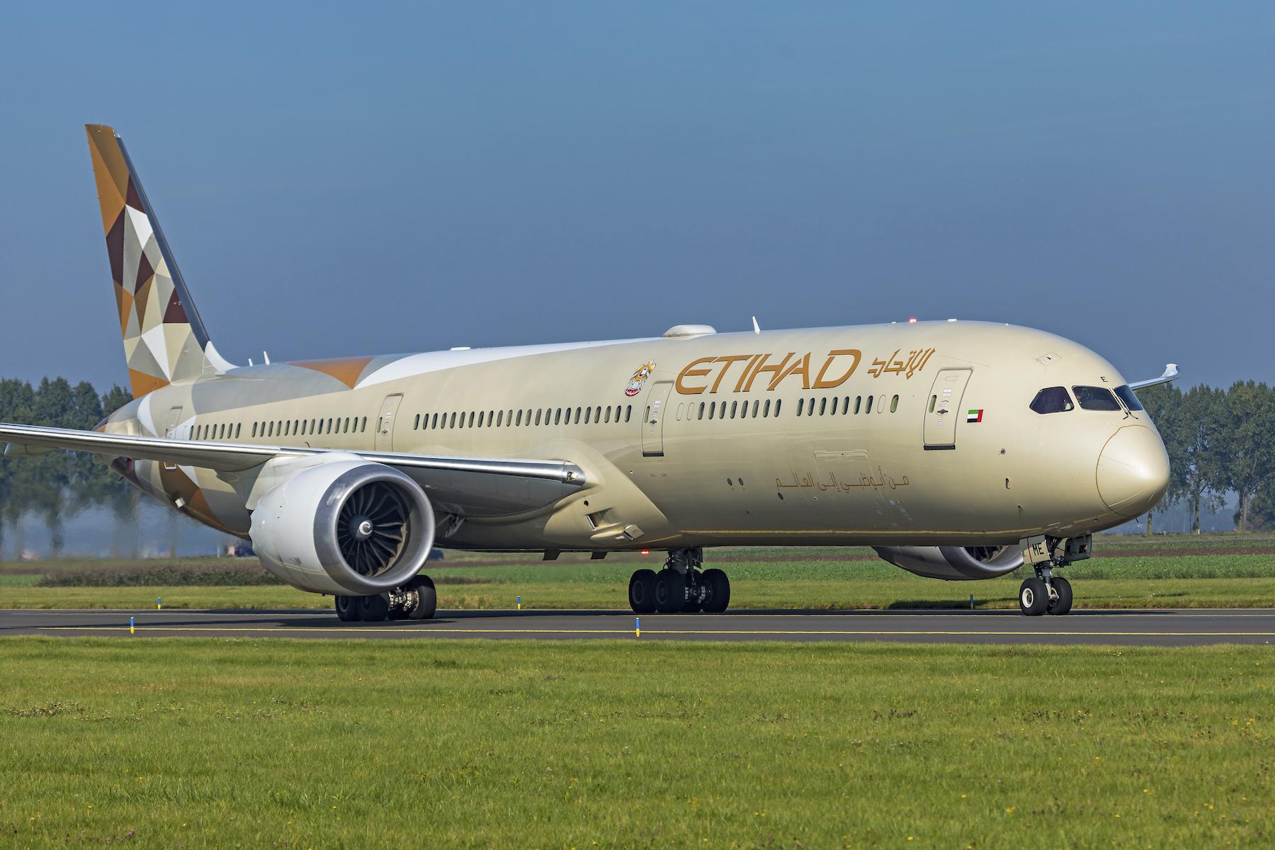 Etihad Expands Strategic Alliance with Air Europa Amidst Competitive Stake Pursuit