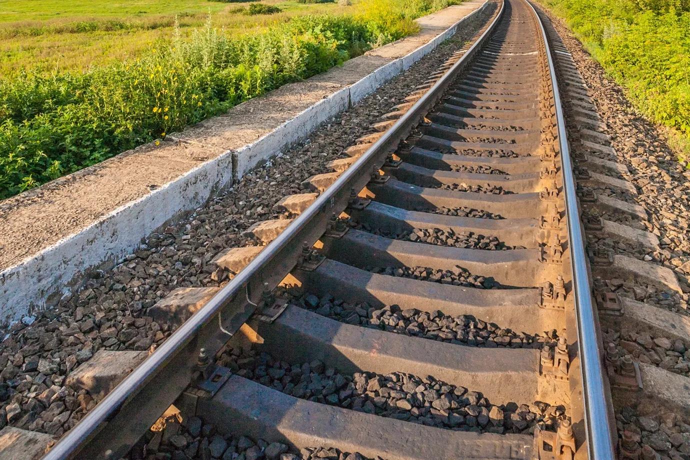 Pakistans Ambitious $10 Billion Railway Upgrade: Connecting with Central Asia