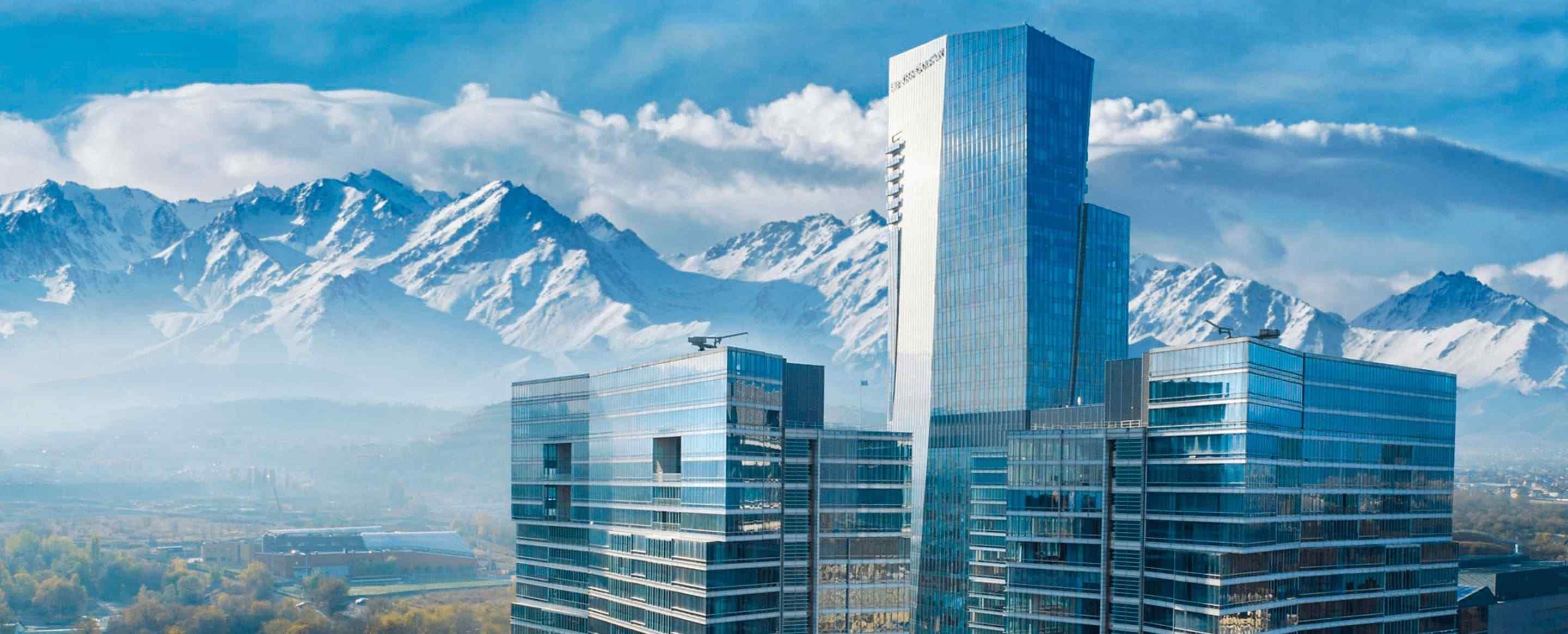 Positioning Kazakhstan as the Strategic Hub of the New Silk Road: Navigating Internal Challenges and External Threats